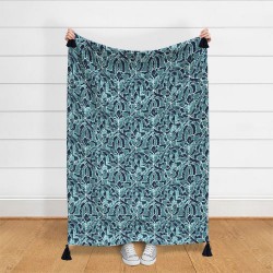  Floral Trellis Design Printed Throw