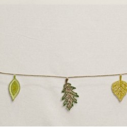 harvest-themed garland