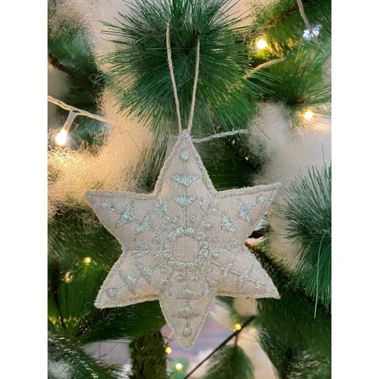 Christmas-Themed Star-Shaped 